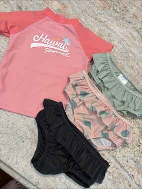 10/$30 H&M Kids Pink 'Hawaii Sunset' Rash Guard Top with Ruffle Swim Bottoms